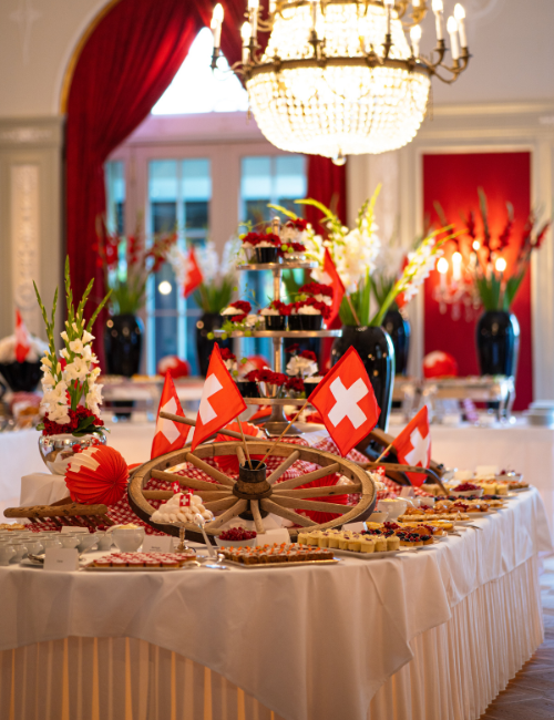 1. August Dinner